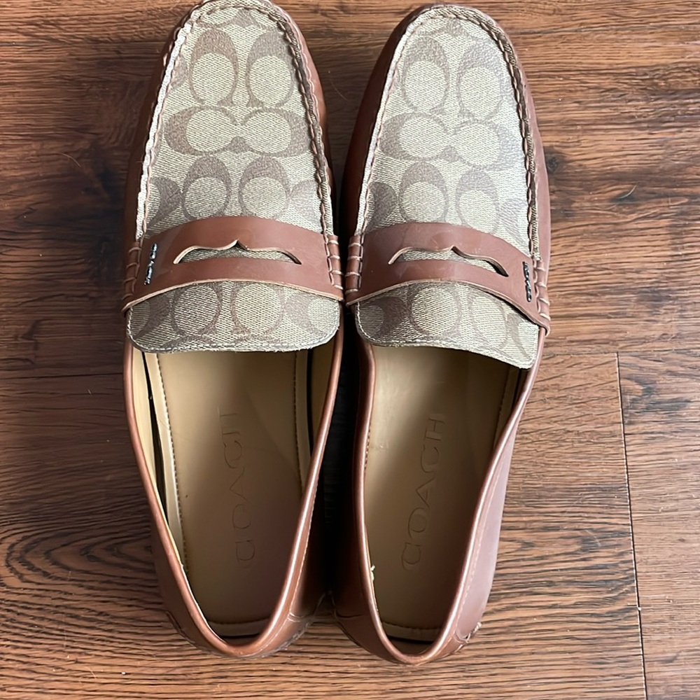 New men’s coach penny loafer